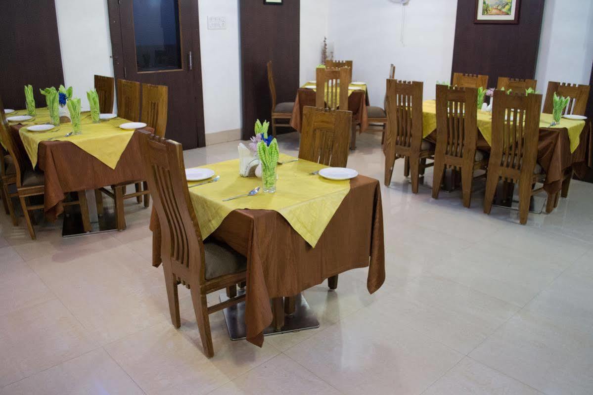 Hotel Seetal Cuttack Εξωτερικό φωτογραφία