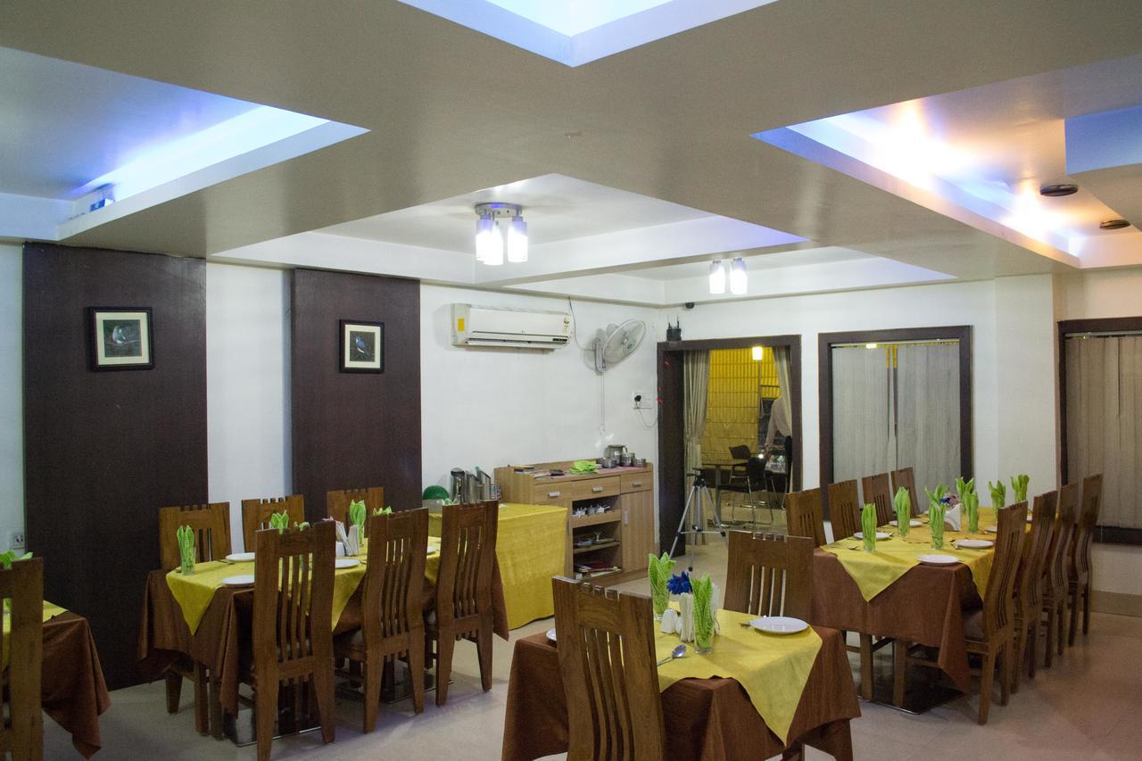 Hotel Seetal Cuttack Εξωτερικό φωτογραφία